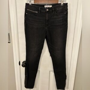 Athleta Size 10 Black Zipper Ankle Jeans